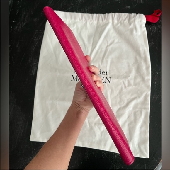 Alexander McQueen Pink Leather Envelope Clutch - Picture 10 of 16